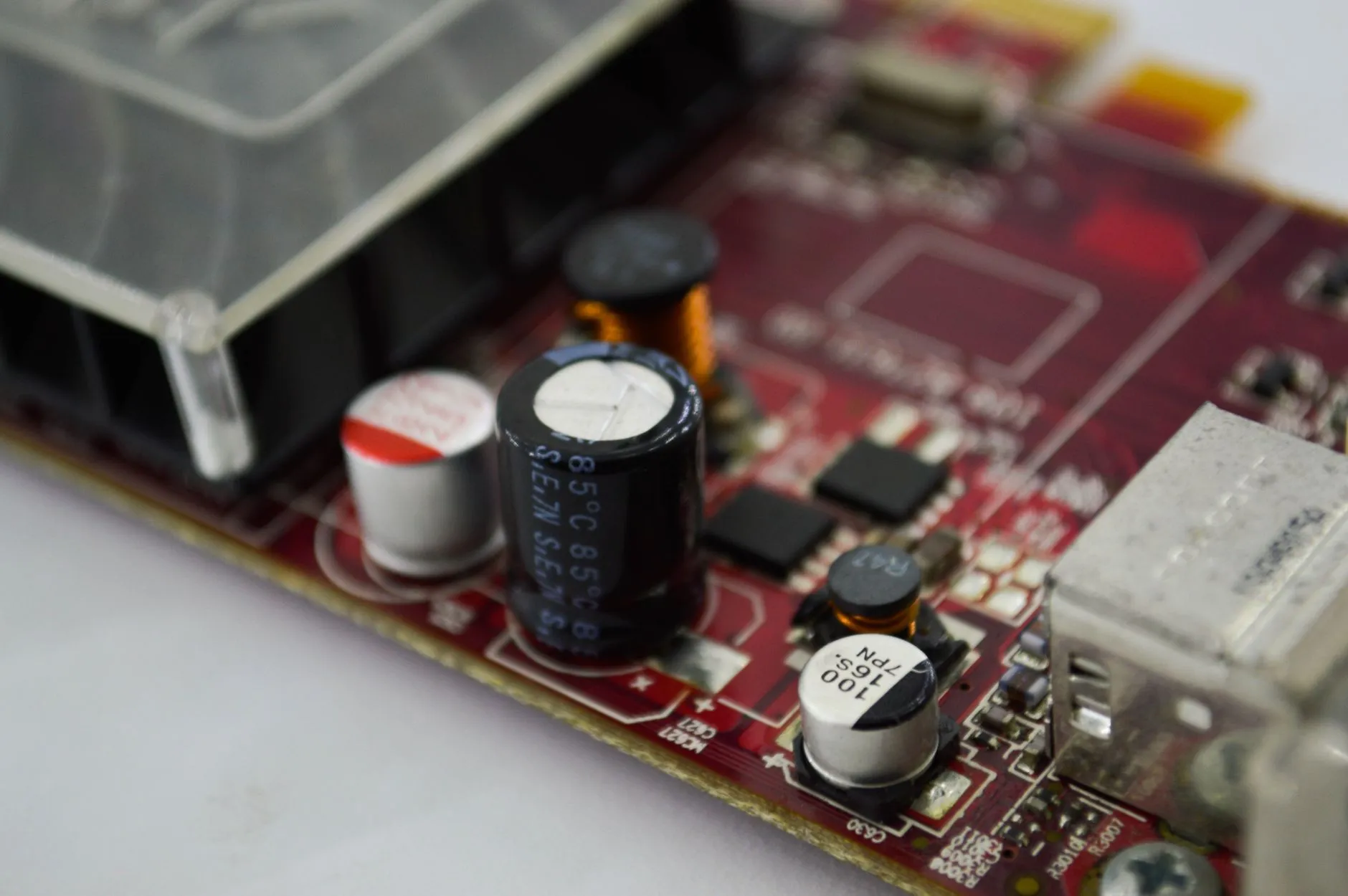 行业趋势解读：企业管理咨询在组织变革中的关键作用与实施路径